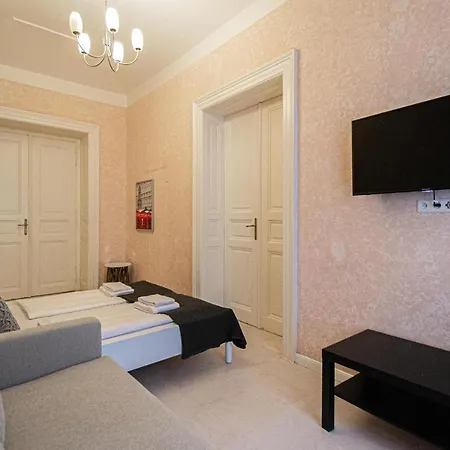Apartment Rose Ruterra Prague