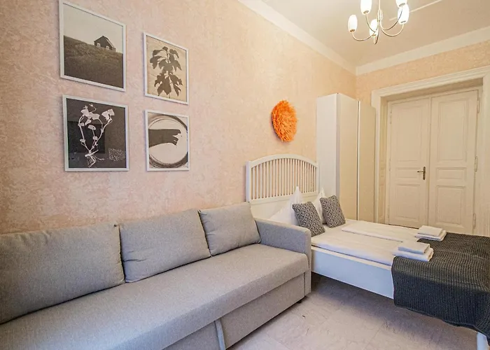 Rose Ruterra Apartamento *